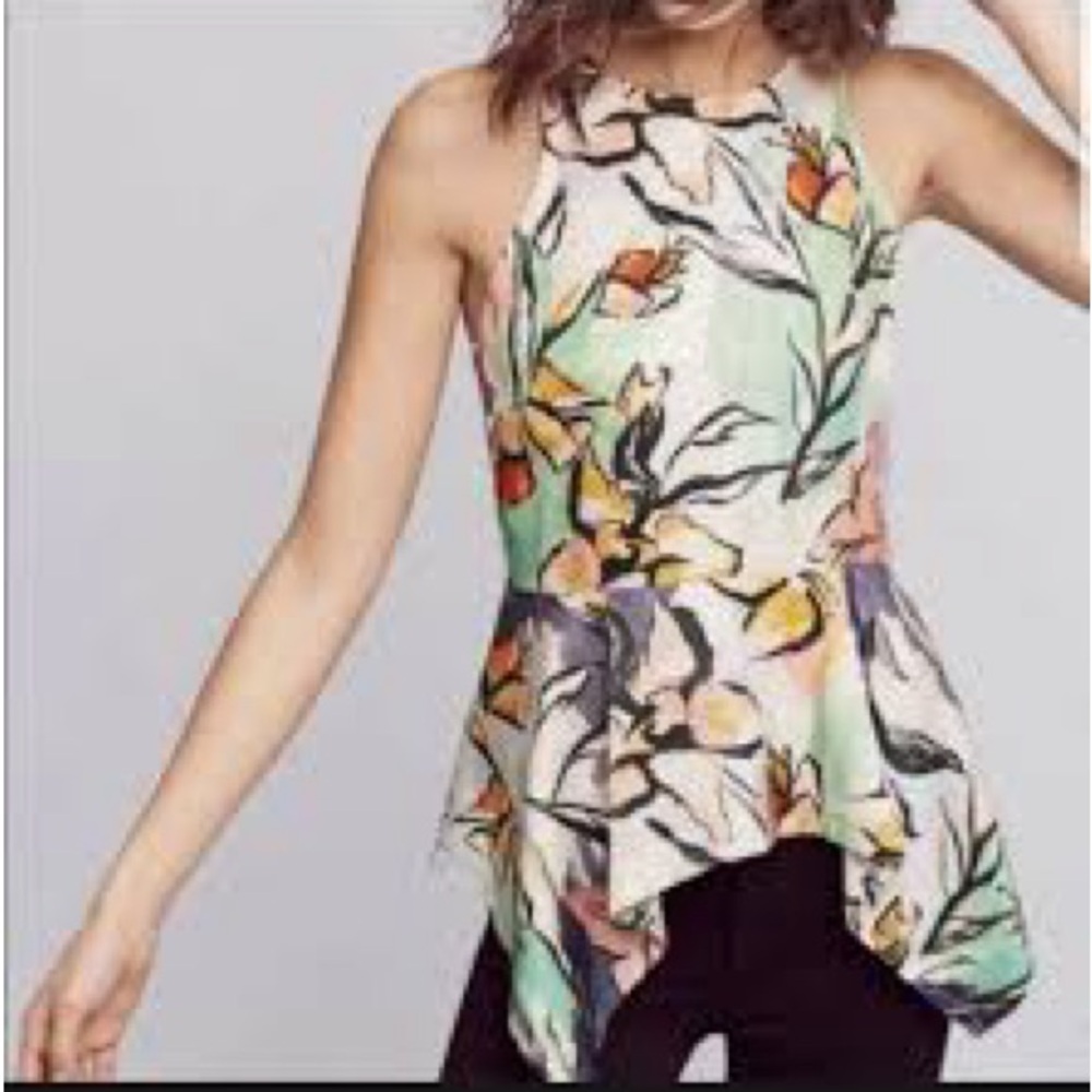 Floral Asymmetrical Sleeveless Top